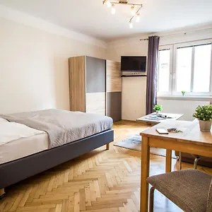 Kroellgasse I Contactless Check-in Apartman