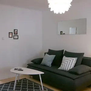Spacious 2rooms In The Center Apartment