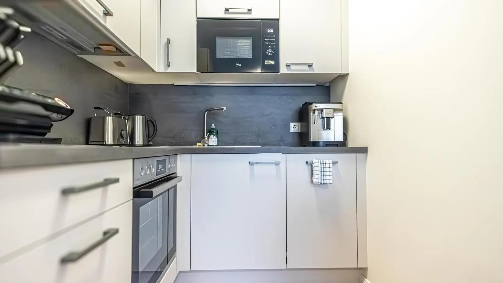 9-Min To City Center, Comfy 1Br And 1Lr With Balcony Vienna Austria